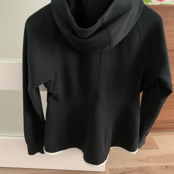 Nike hoodie - Picture 2 of 3